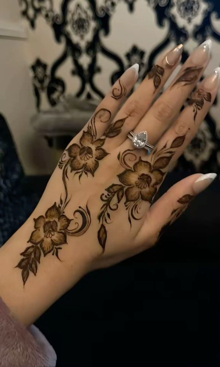MEHNDI